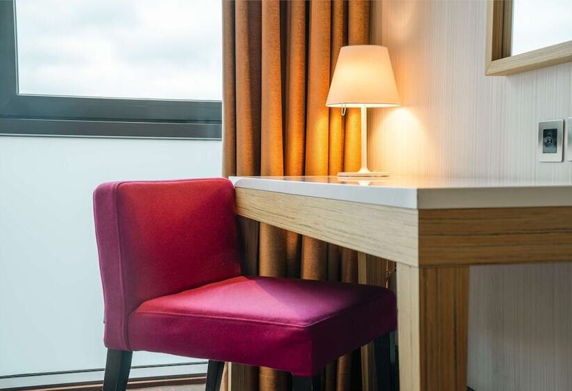 اتاق استاندارد, Radisson Blu Royal Hotel Dublin