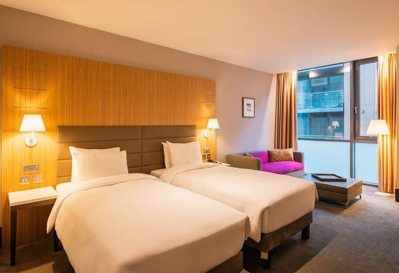 اتاق استاندارد, Radisson Blu Royal Hotel Dublin