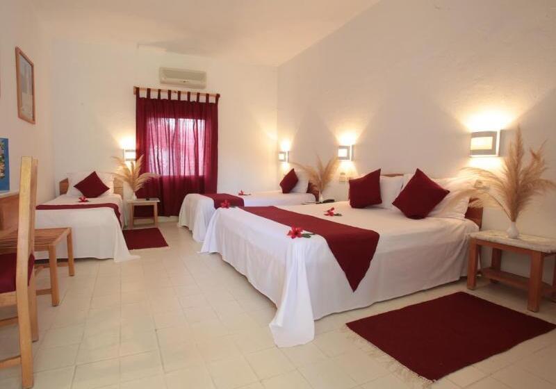 اتاق استاندارد چهار تخته, Samira Club   Caters To Couples