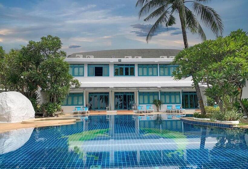 اتاق استاندارد با چشم‌انداز دریا, Sand Sea Beach Resort