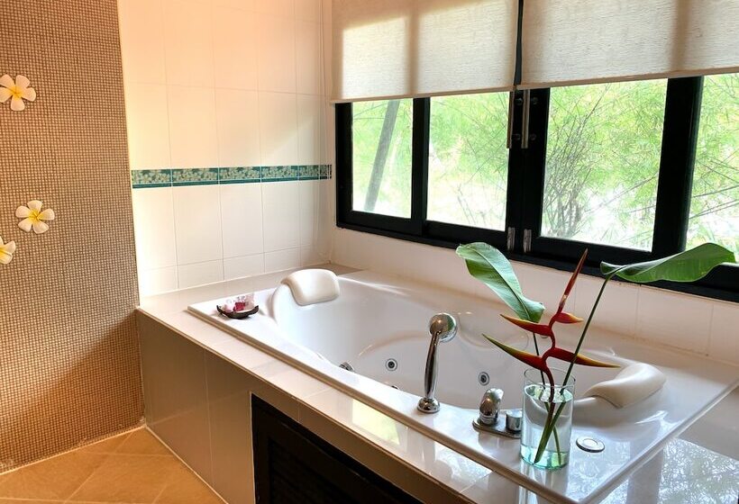 Номер Стандарт Вид на Сад, Sand Sea Beach Resort