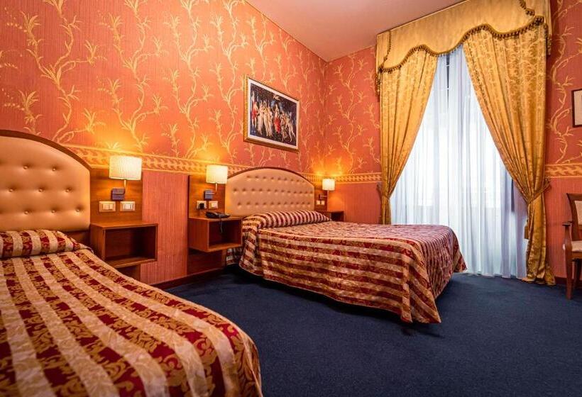 اتاق استاندارد سه نفره, Villa Romeo