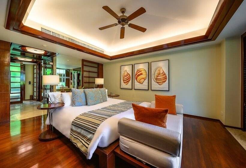 اتاق لوکس با چشم‌انداز دریا, Centara Grand Beach Resort & Villas Krabi