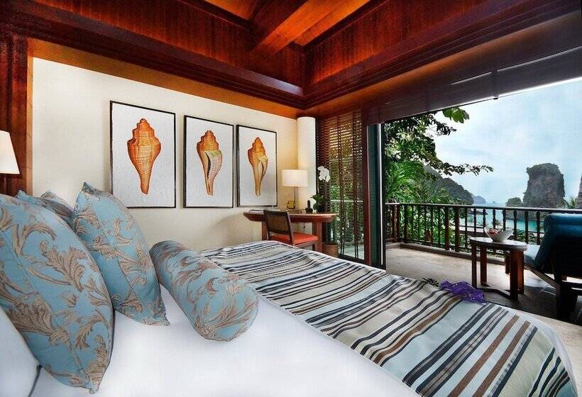 اتاق لوکس با چشم‌انداز دریا, Centara Grand Beach Resort & Villas Krabi