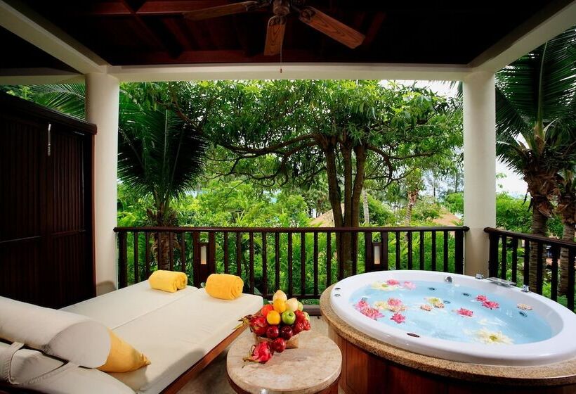 اتاق لوکس با چشم‌انداز باغ, Centara Grand Beach Resort & Villas Krabi