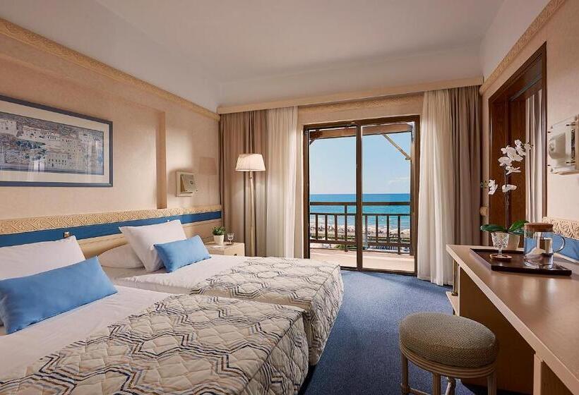 آپارتمان 2 خوابه, Aldemar Olympian Village