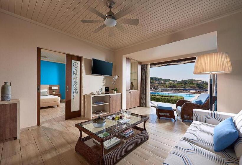 سوییت با چشم‌انداز دریا, Aldemar Olympian Village