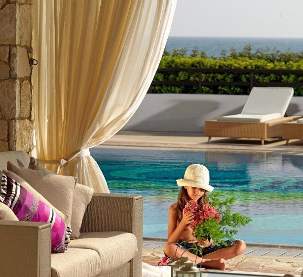 سوئیت پرزیدنت, Aldemar Olympian Village
