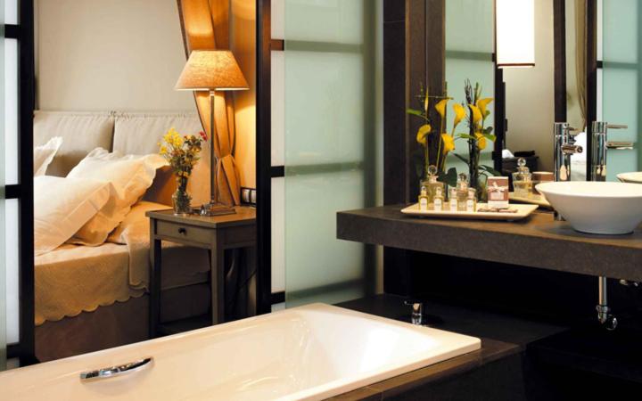 اتاق لوکس با چشم‌انداز دریا, Asia Gardens Hotel & Thai Spa, A Royal Hideaway