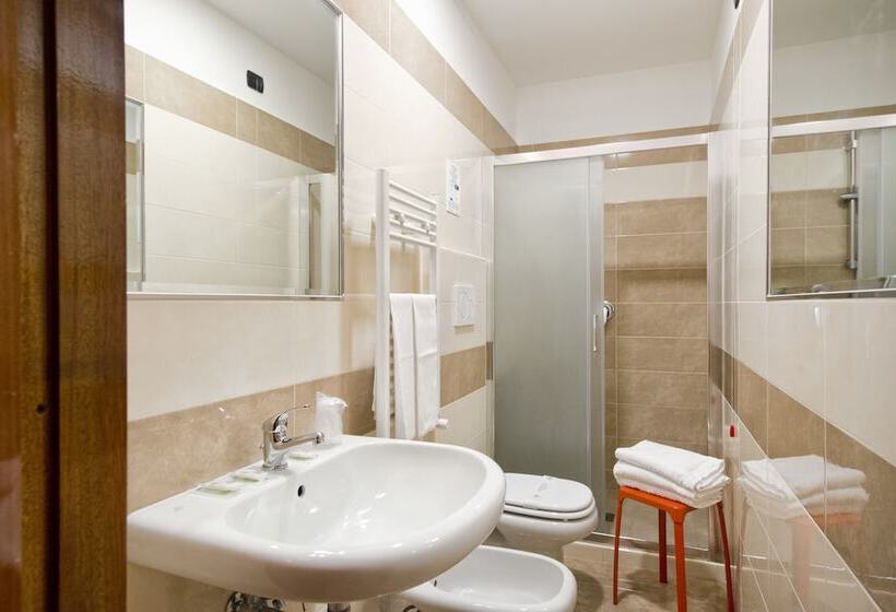 اتاق استاندارد, Marco Polo Rome