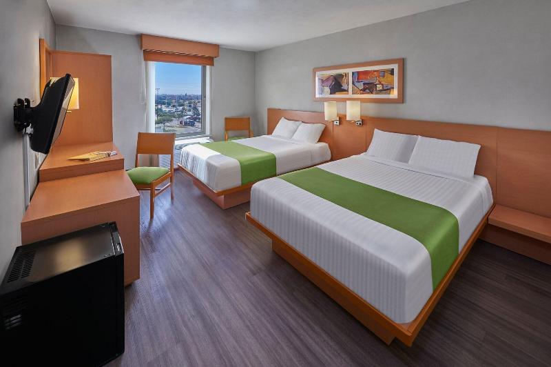 اتاق استاندارد, City Express By Marriott Celaya Parque