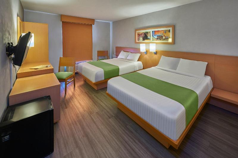 اتاق استاندارد, City Express By Marriott Celaya Parque