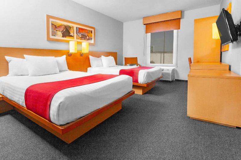 اتاق استاندارد, City Express By Marriott Celaya Parque