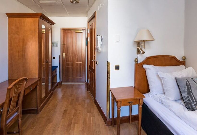Номер Стандарт, Clarion Hotel örebro