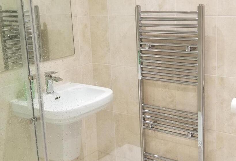 Номер Стандарт, Mayfield Suites