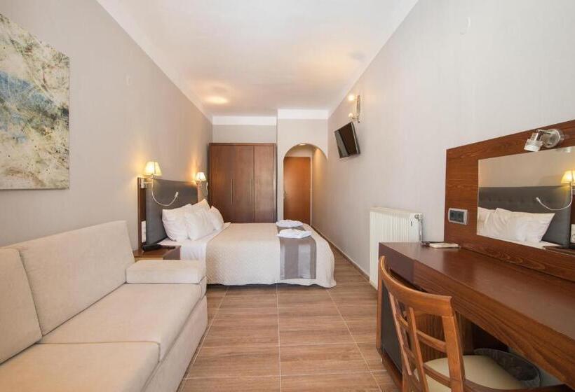 سوییت جونیور با چشم‌انداز استخر, Opera Blue Hotel Gouvia Corfu