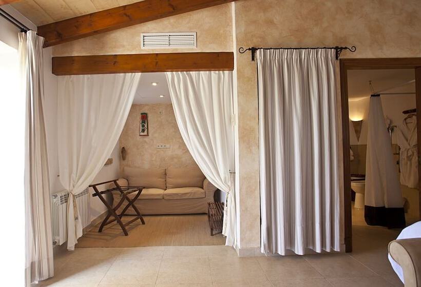 Superior Room with Terrace, Agroturisme Na Martina