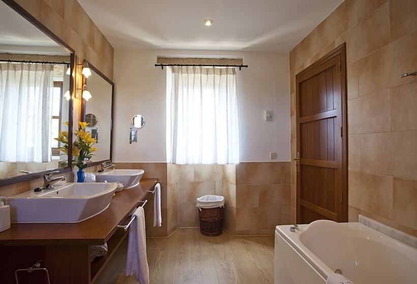Superior Room with Terrace, Agroturisme Na Martina