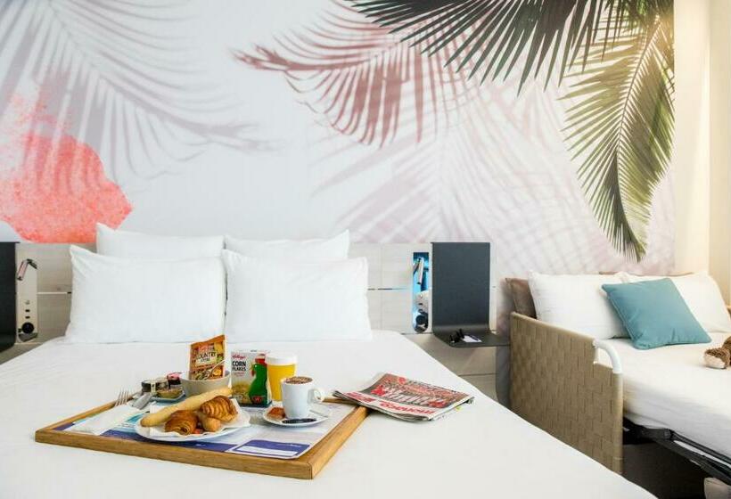 اتاق سوپریور, Novotel Montecarlo