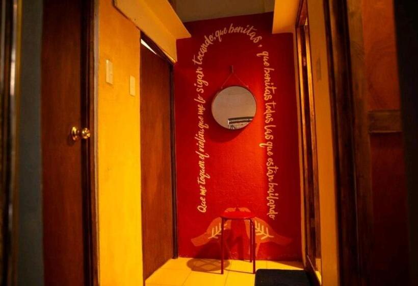 اتاق لوکس, Chuchumbé Hotel & Hostal