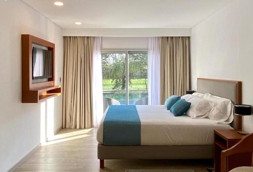 Номер Superior Кровать Кинг, Lincoln Green Hotel And Spa   Argentina