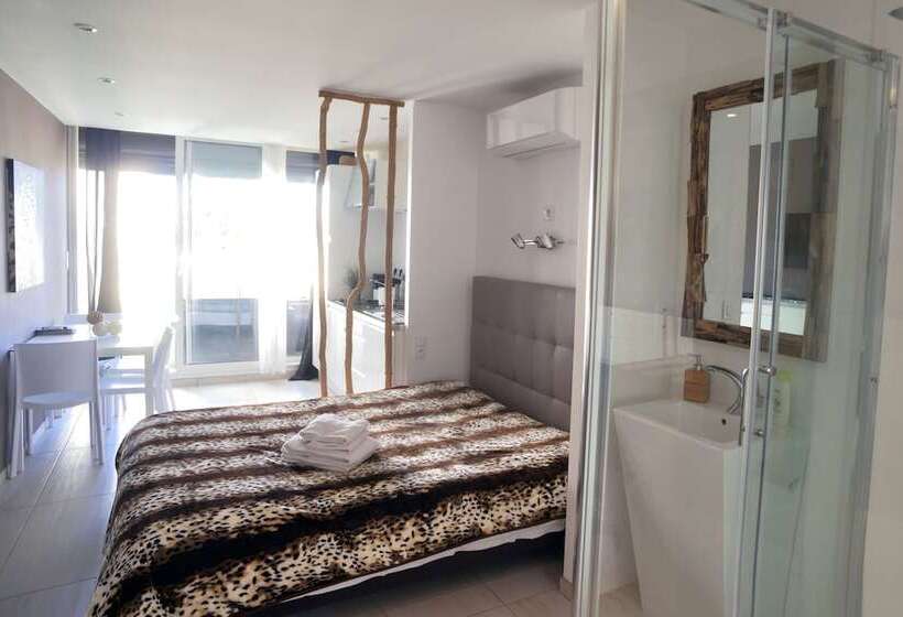 Студия Deluxe, Studio Village Naturiste Hôtel Restaurant Libertin Cap D Agde