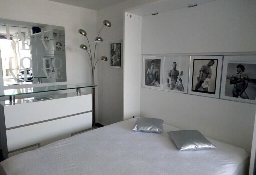Апартаменты Deluxe 1 Спальня, Studio Village Naturiste Hôtel Restaurant Libertin Cap D Agde