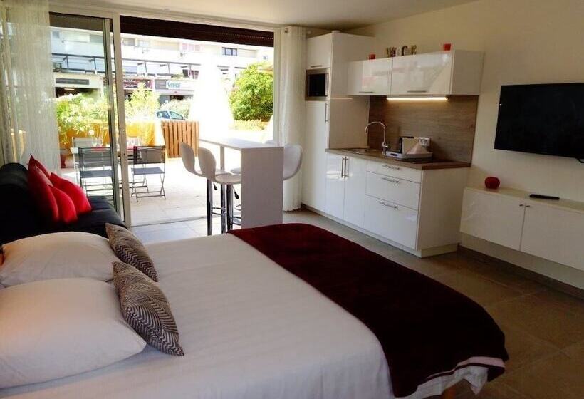 Студия Deluxe, Studio Village Naturiste Hôtel Restaurant Libertin Cap D Agde