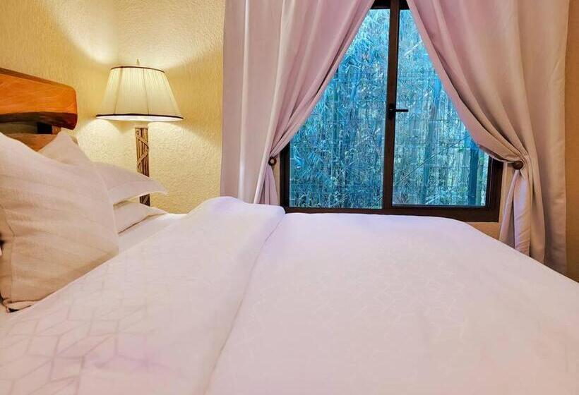 اتاق لوکس با تخت بزرگ, Vive Utila   Bed & Breakfast