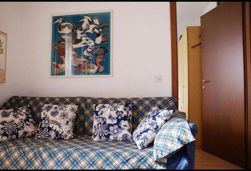Casa 1 Quarto, Quiet Residence With Pool   Beahost