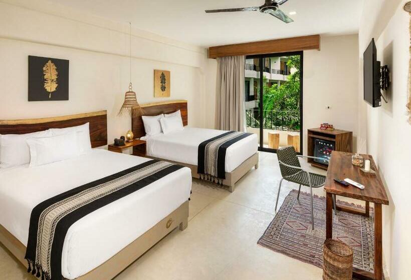 デラックスの４人部屋, Naala Tulum