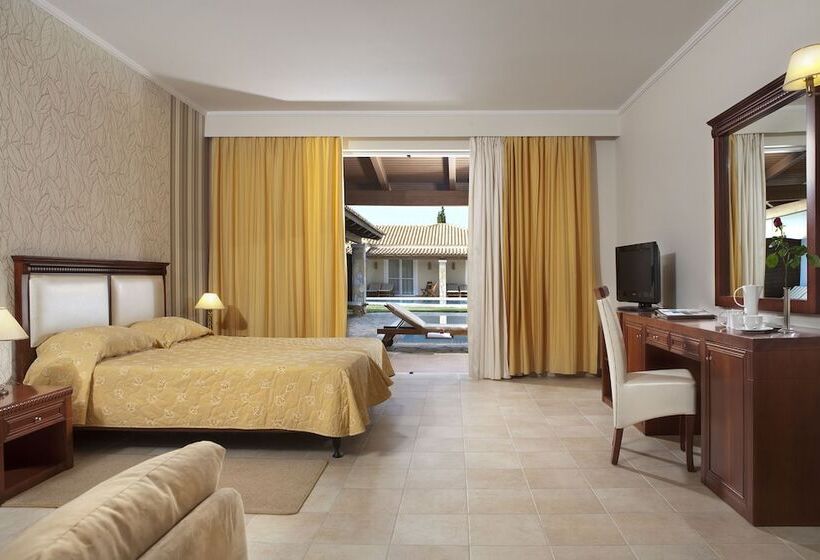 بانگلوی لوکس, Olympia Golden Beach Resort & Spa