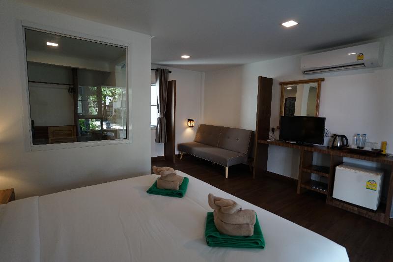 スーペリアーバンガロー, Southern Lanta Resort