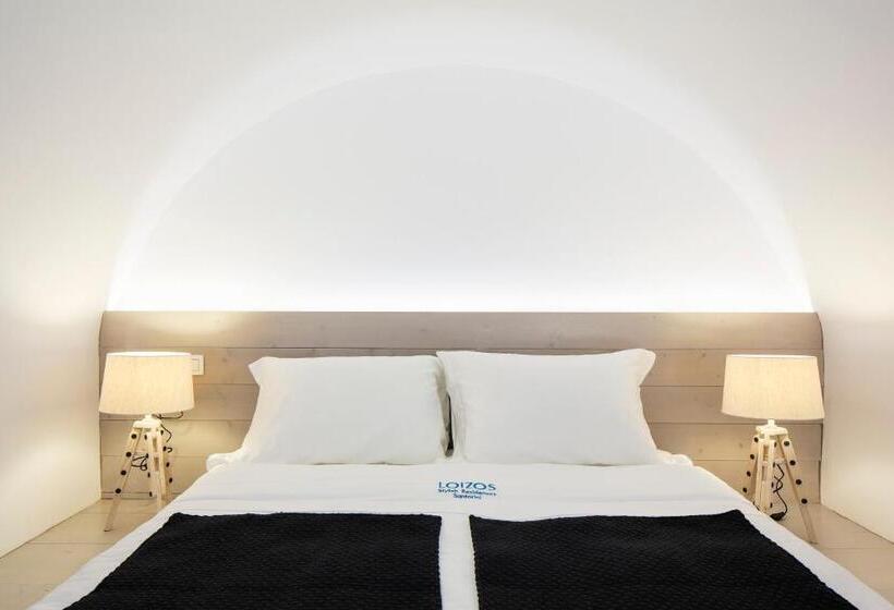 سوییت جونیور, Loizos Stylish Residences