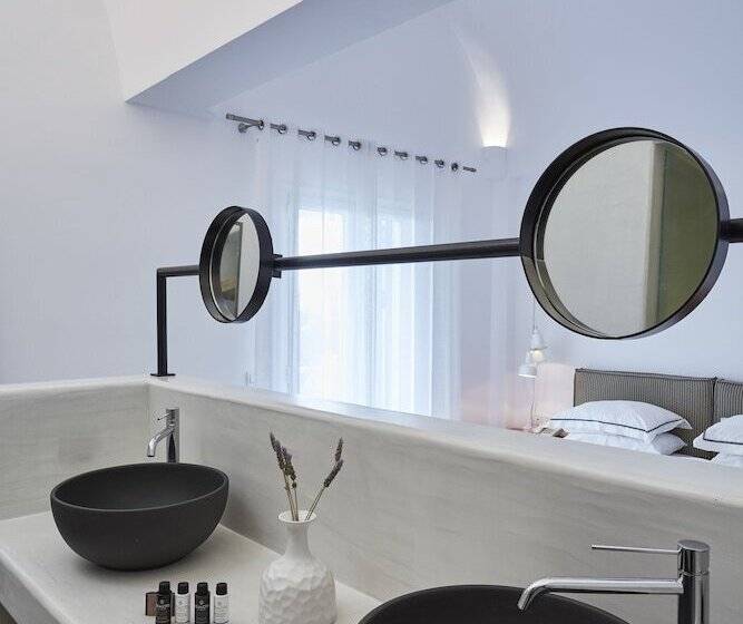 اتاق اجرایی, Loizos Stylish Residences