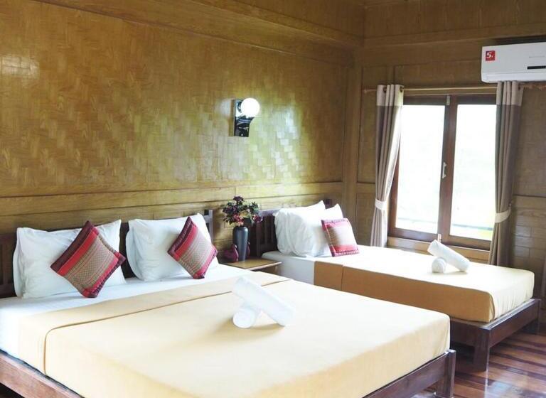 Четырехместный Номер Стандарт, Baan Suan Hill Resort