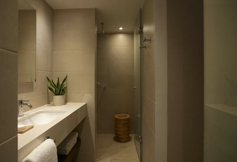 套房配有游泳池, Asterion Suites & Spa   Designed For Adults