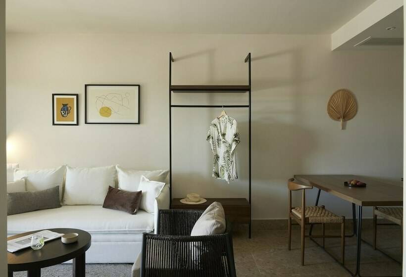 Люкс с Бассейном, Asterion Suites & Spa   Designed For Adults