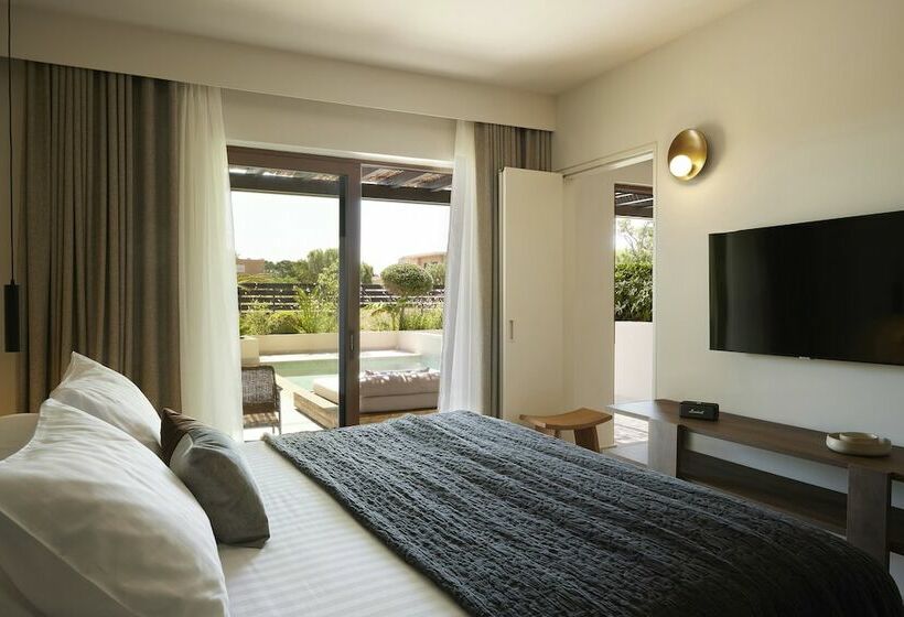 套房配有游泳池, Asterion Suites & Spa   Designed For Adults