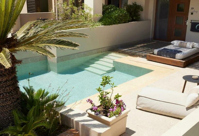 套房配有游泳池, Asterion Suites & Spa   Designed For Adults
