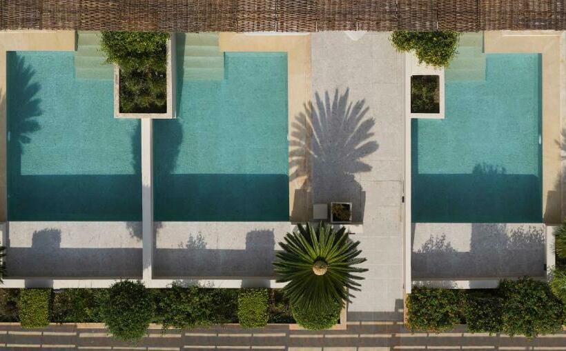 Люкс Премиум, Asterion Suites & Spa   Designed For Adults