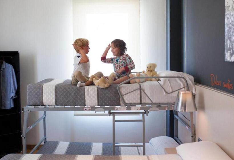 Семейный Номер, Bed4u Tudela