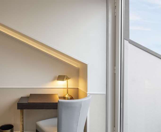 Стандартный Номер Кровать Кинг, Hilton Evianlesbains