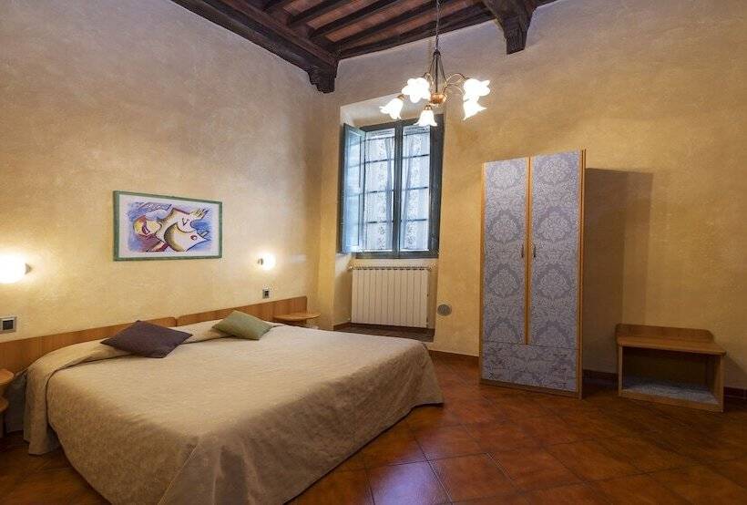 اتاق سوپریور, Italia Cortona