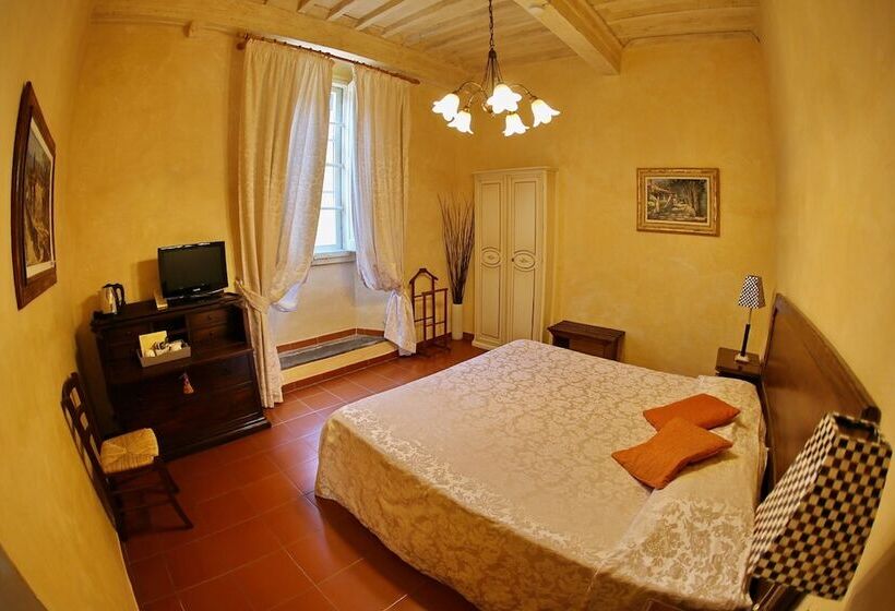 اتاق لوکس, Italia Cortona