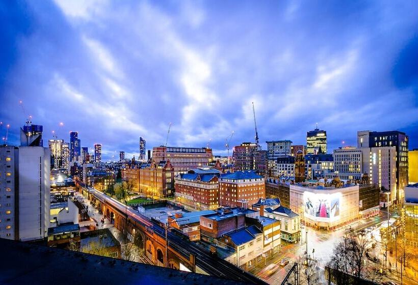 Номер Executive, Manchester Marriott Hotel Piccadilly