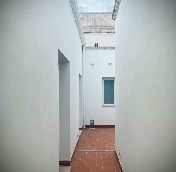 اتاق لوکس با تخت بزرگ, Paolanna Luxury Rooms