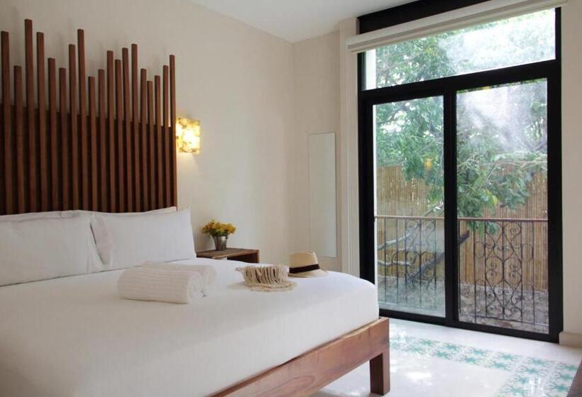 Номер Deluxe, Treehouse Boutique Hotel, An Adults Only Boutique