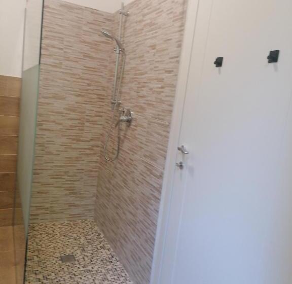 Номер Стандарт Трехместный, Casa Delle Guardie B&b