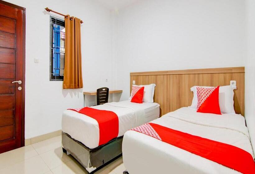Номер Deluxe, Oyo 90233 The Shine Residence